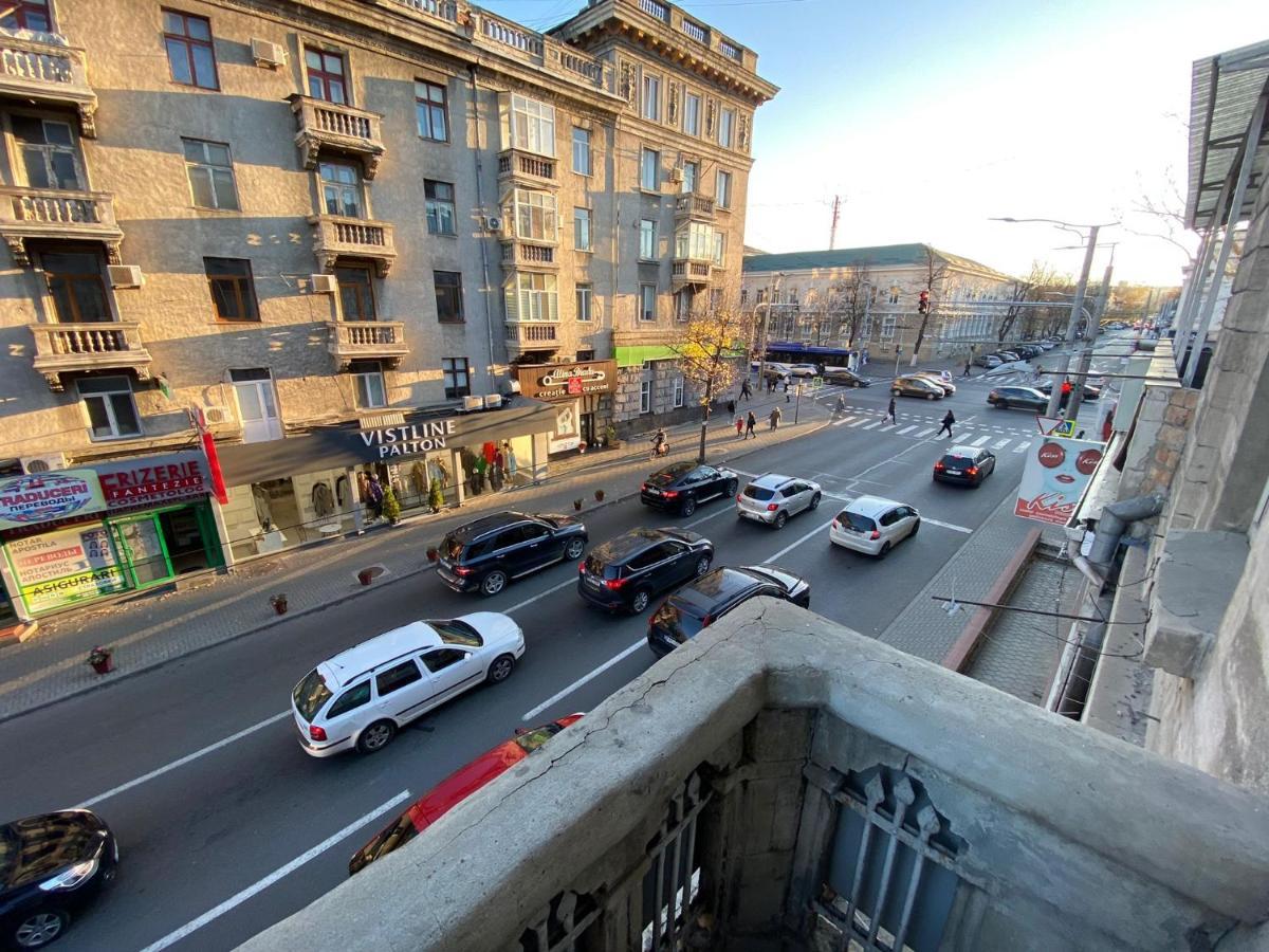White New Apartments Ultracentral 2-Rooms In The Heart Kischinau Exterior foto
