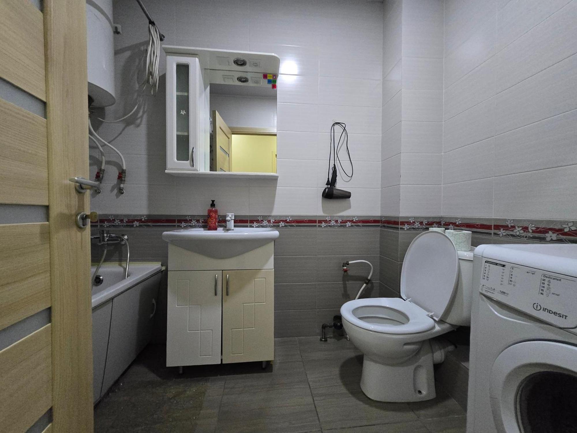 White New Apartments Ultracentral 2-Rooms In The Heart Kischinau Exterior foto